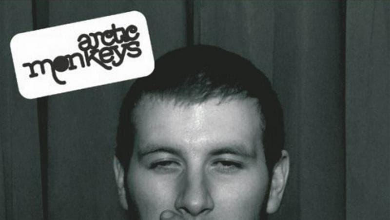 Busco baterista para cover de Arctic Monkeys em SP