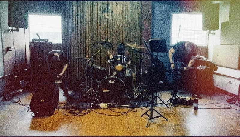 BANDA PROCURA GUITARRISTA