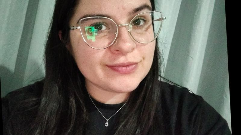 Vocalista disponível 