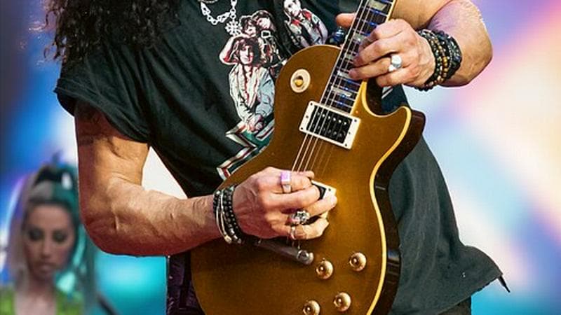 🎸 PROCURA-SE: GUITARRISTA SOLO 