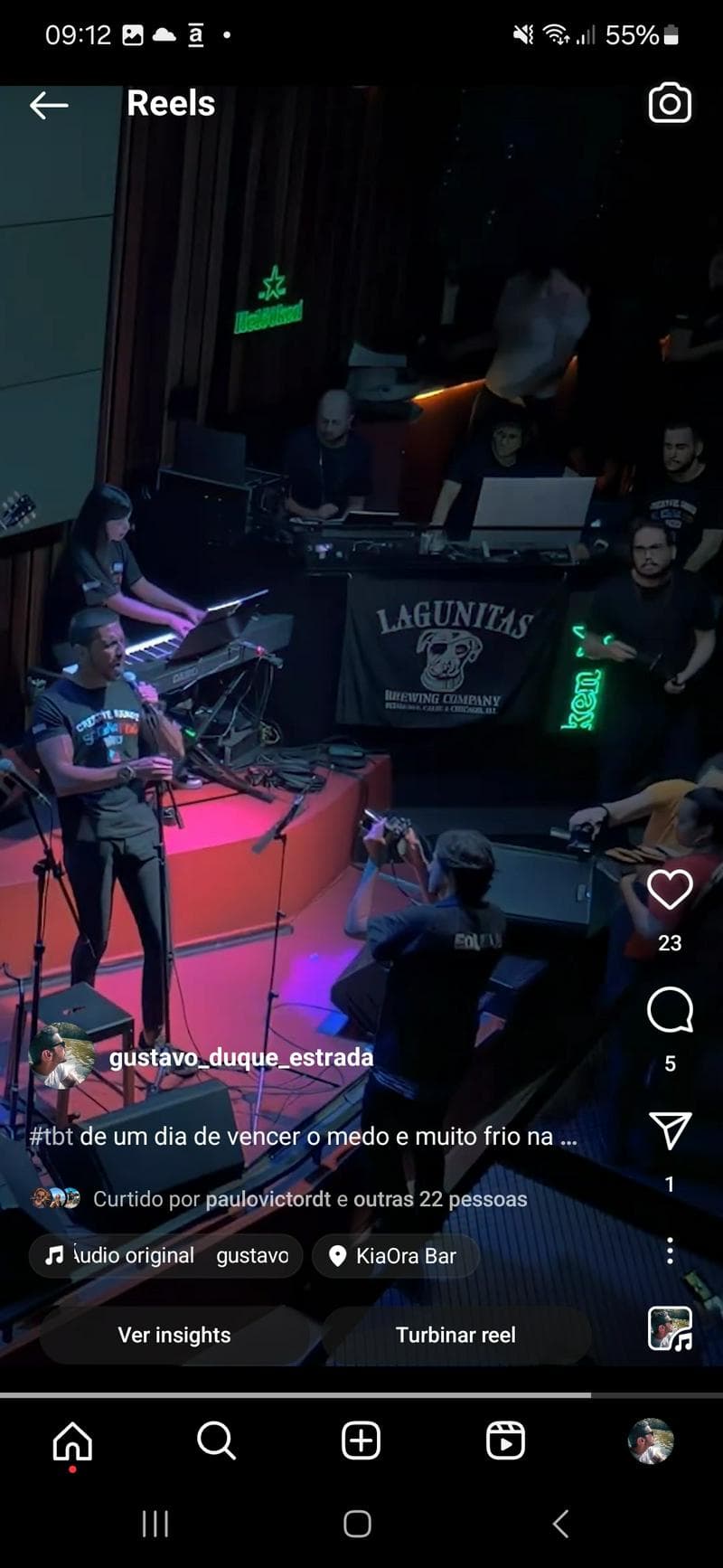 Vocalista sem banda 😅