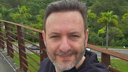 Guitarrista experiente procura banda de Rock - São Paulo (Zona Sul)