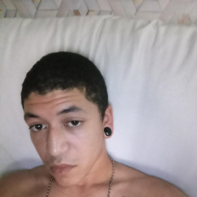 procura ser gente que goste Charlie Brown Jr