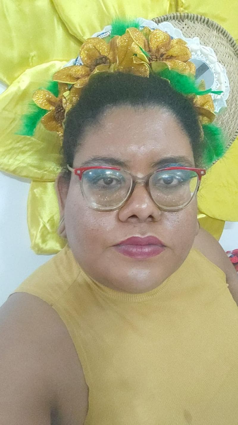 Cantora procurando por uma banda