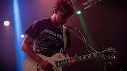 Guitarrista solo procura banda de Rock/Metal — Cover ou Autoral