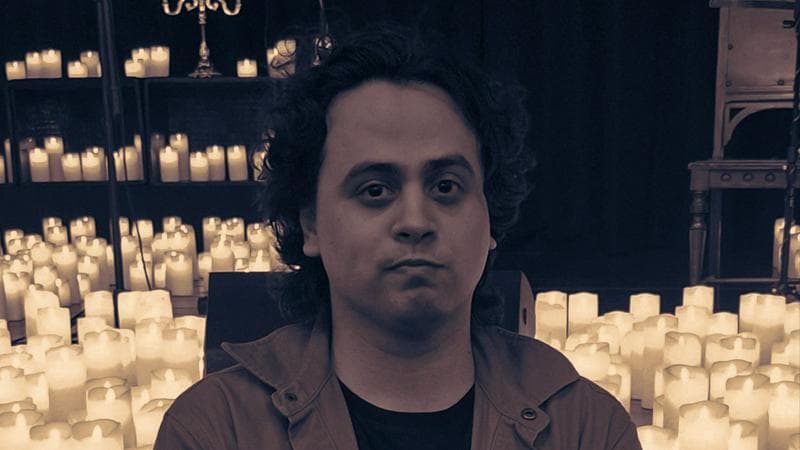 Vocalista procurando banda