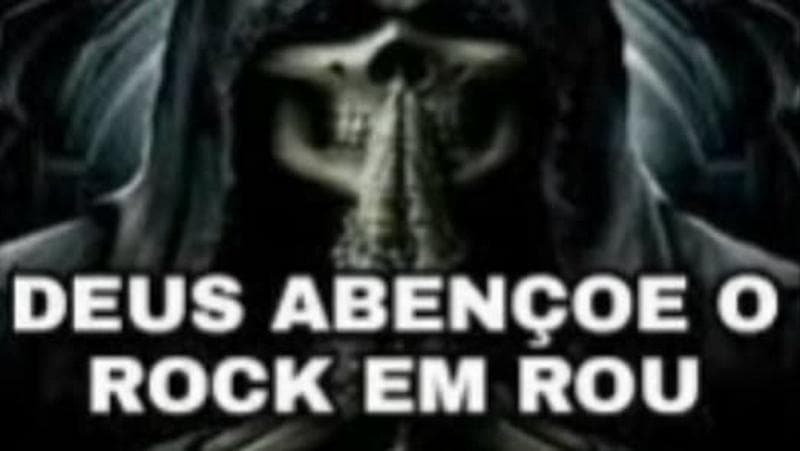 PROCURO BANDA QUE NECESSITE DE VOCAL