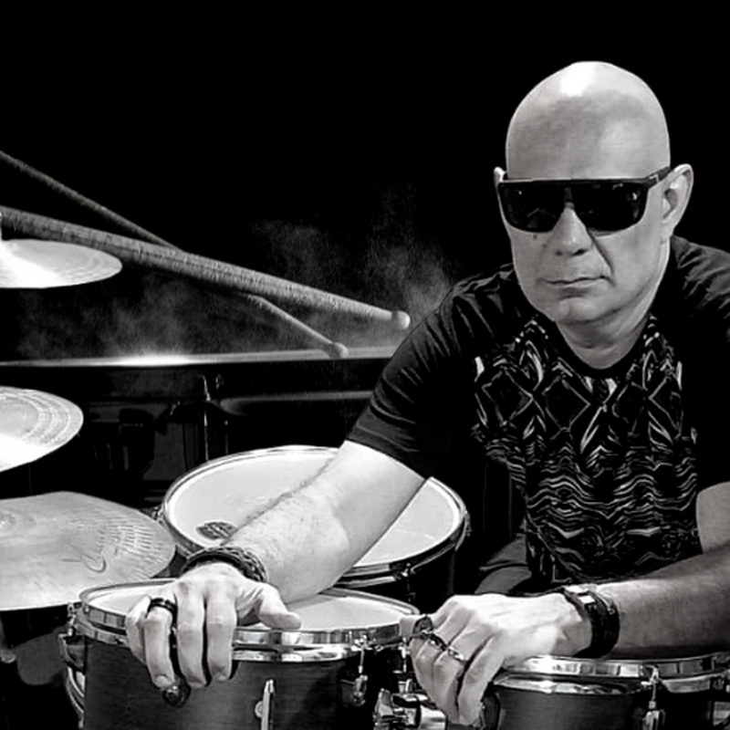 Batera recém chegado a SP procurando Banda já com agenda!